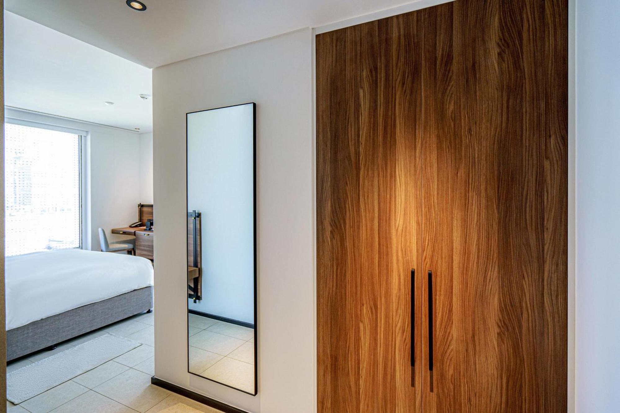 Form Hotel Al Jaddaf, Dubai, A Member Of Design Hotels Bagian luar foto