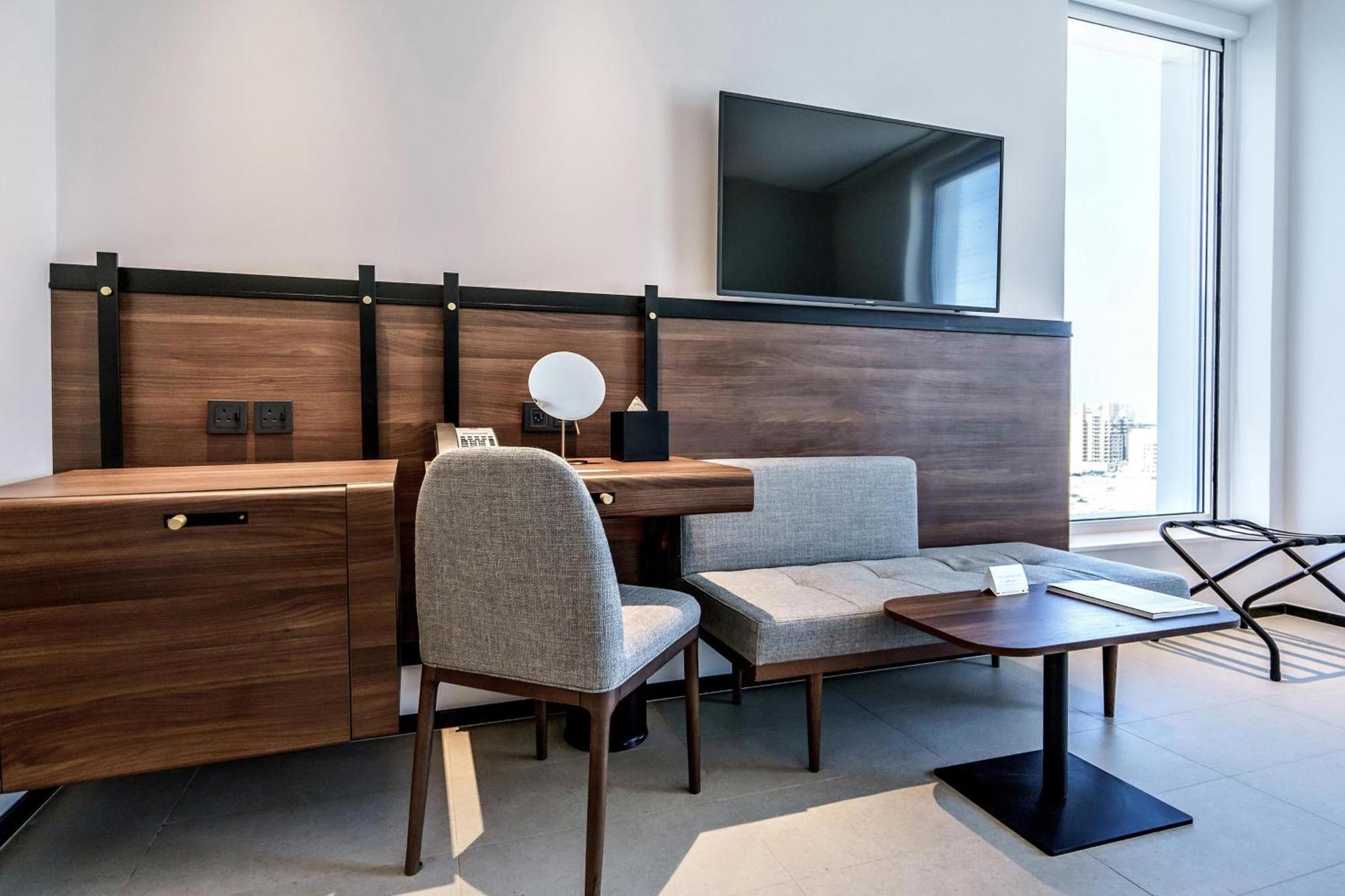Form Hotel Al Jaddaf, Dubai, A Member Of Design Hotels Bagian luar foto